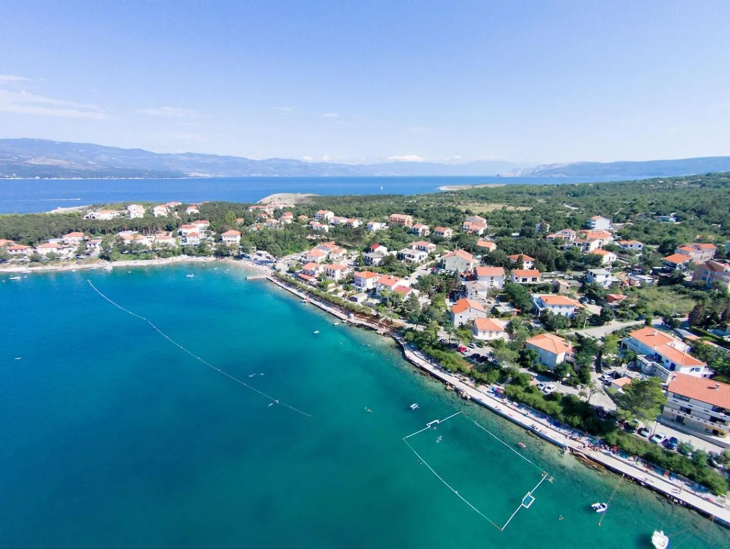 Apartments Bonum Šilo 0*,