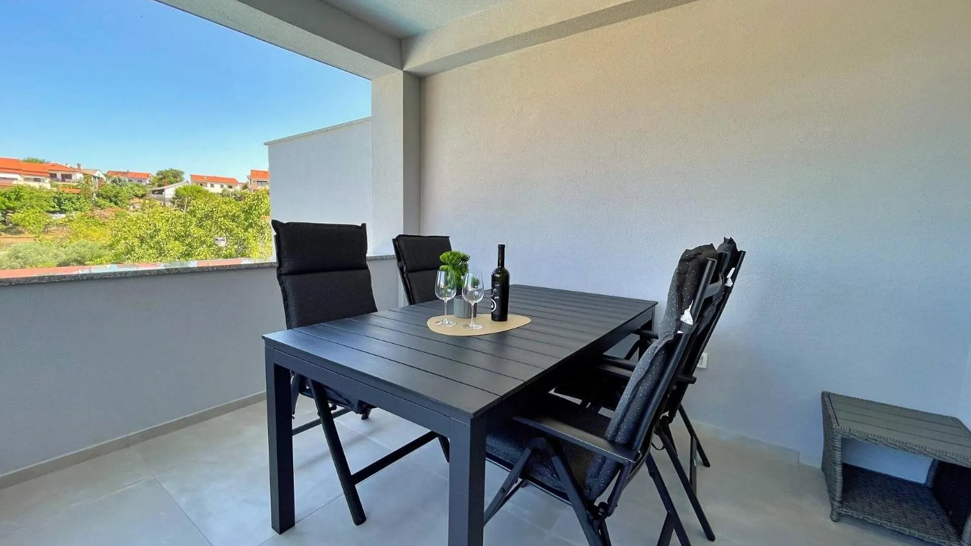 Apartments Bonum Šilo 0*,  Croazia