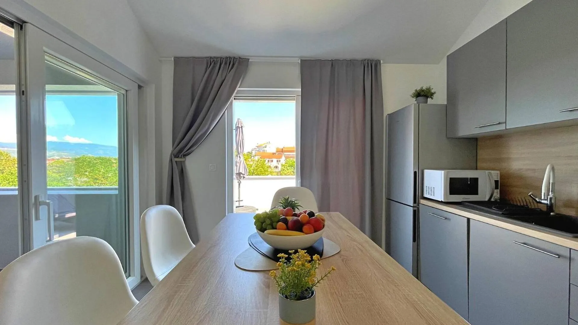 Apartments Bonum Šilo 0*,  Croazia